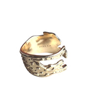 Leopard ring