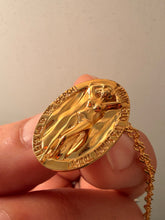 Sunny Medallion Necklace