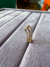 Bent stud diamond pierce