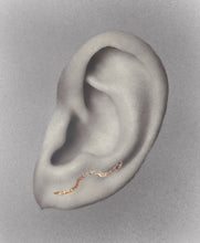 Wavy Diamond hook stud pierce