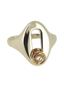 MOVEMENT signet diamond ring